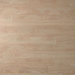 Superior  - Ivory Swatch